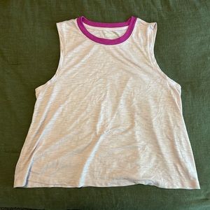 Old navy muscle tank
